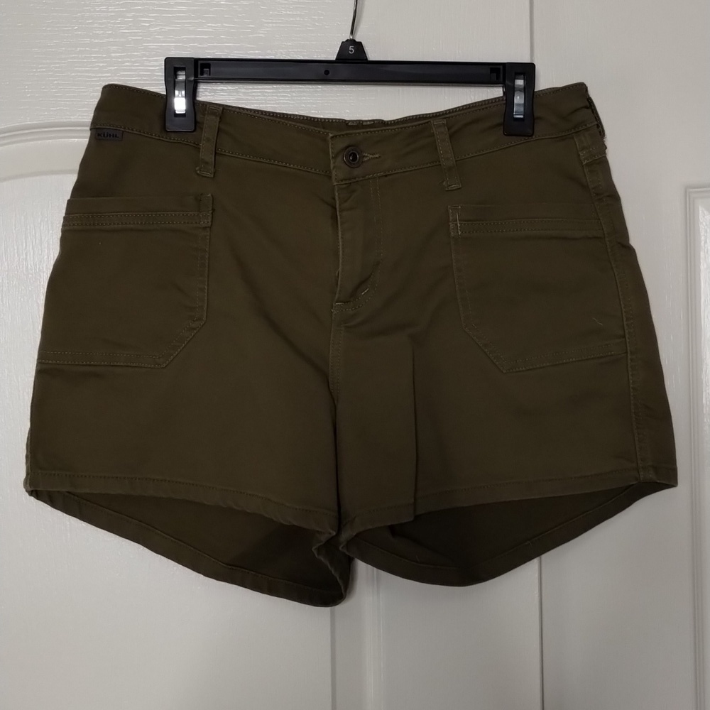 KÜHL women's size 12 green shorts, front and back pockets drawstring Kuhl